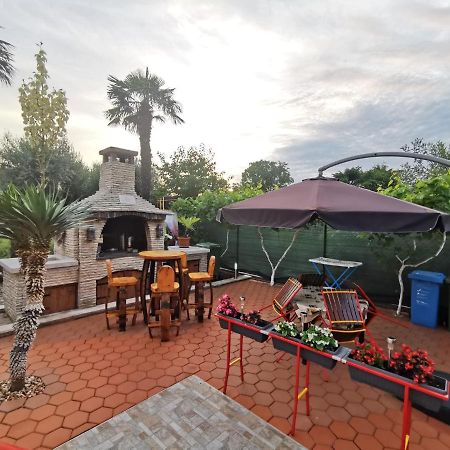 App & Room Le Palme Умаг Екстер'єр фото