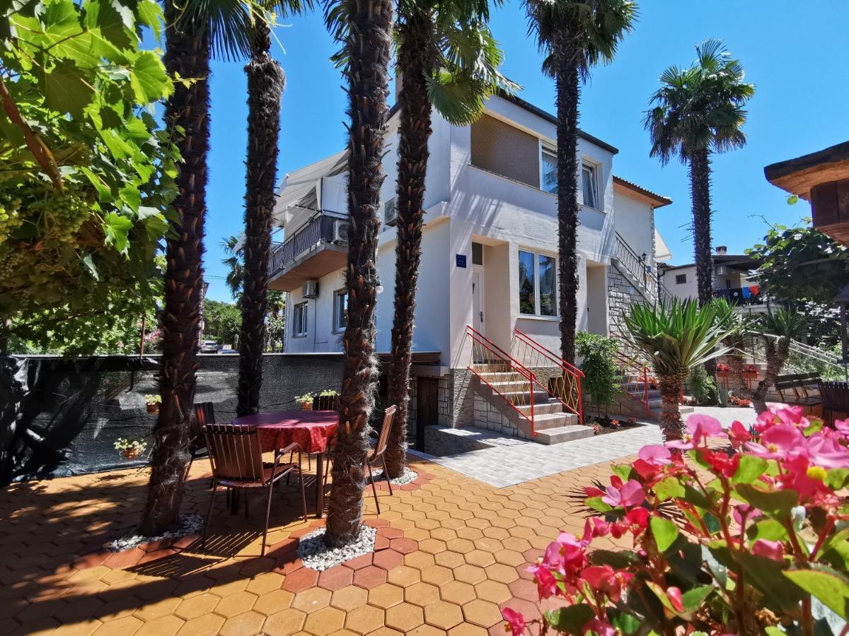 App & Room Le Palme Умаг Екстер'єр фото