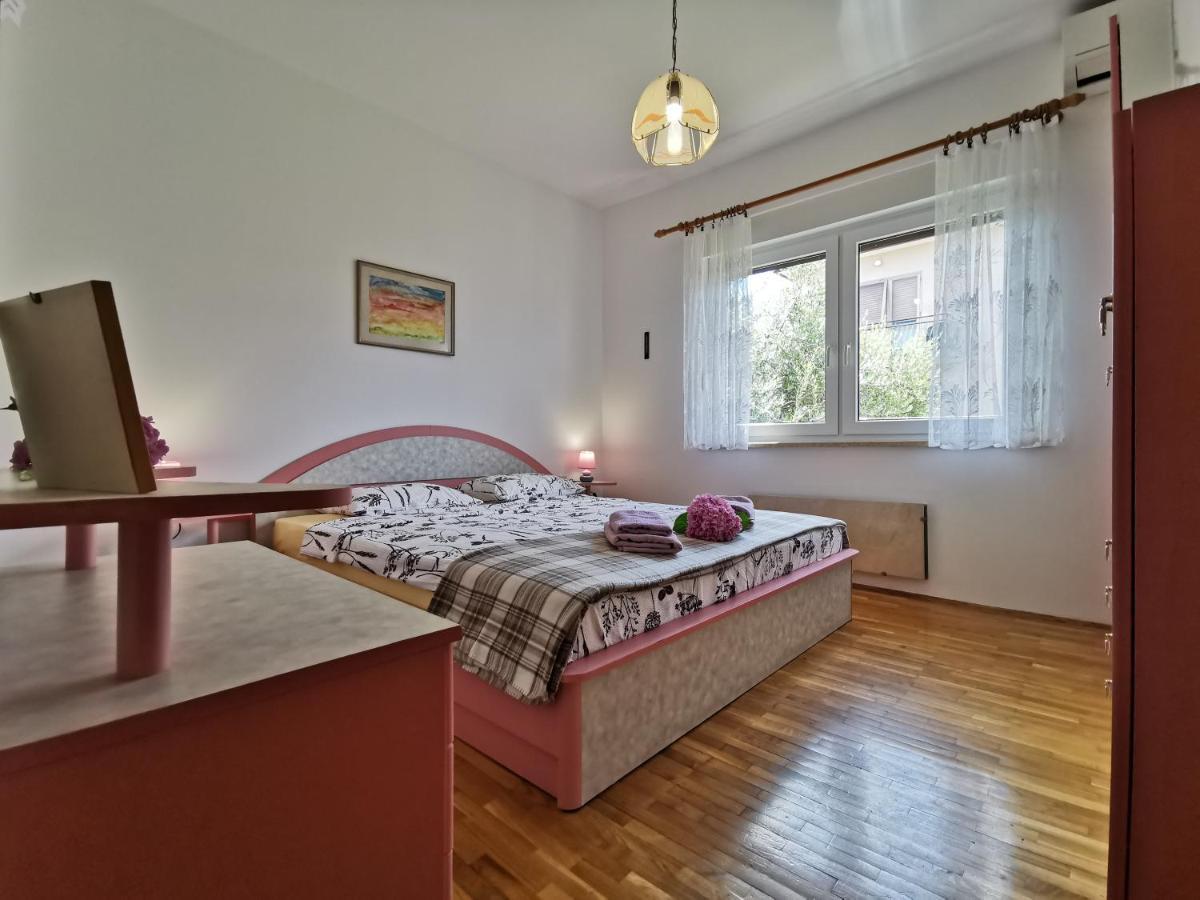 App & Room Le Palme Умаг Екстер'єр фото