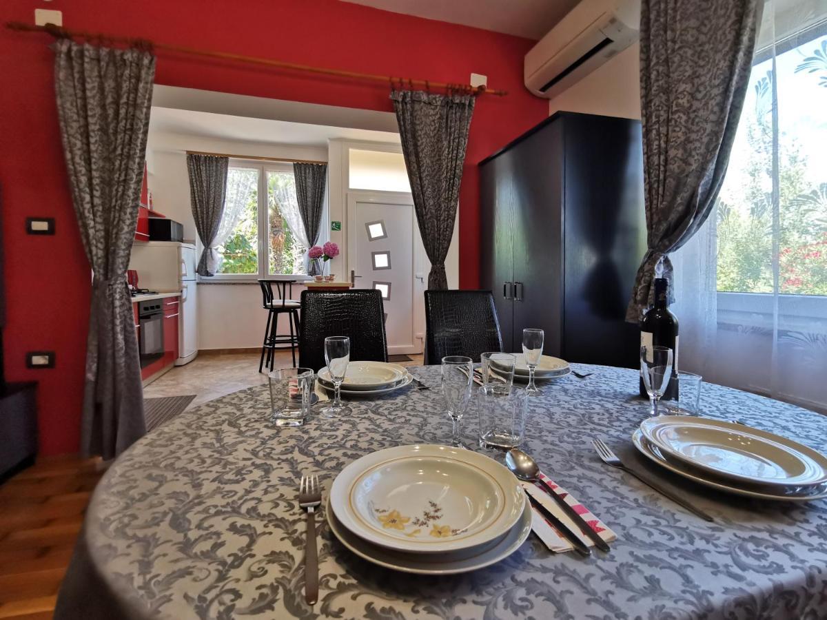 App & Room Le Palme Умаг Екстер'єр фото