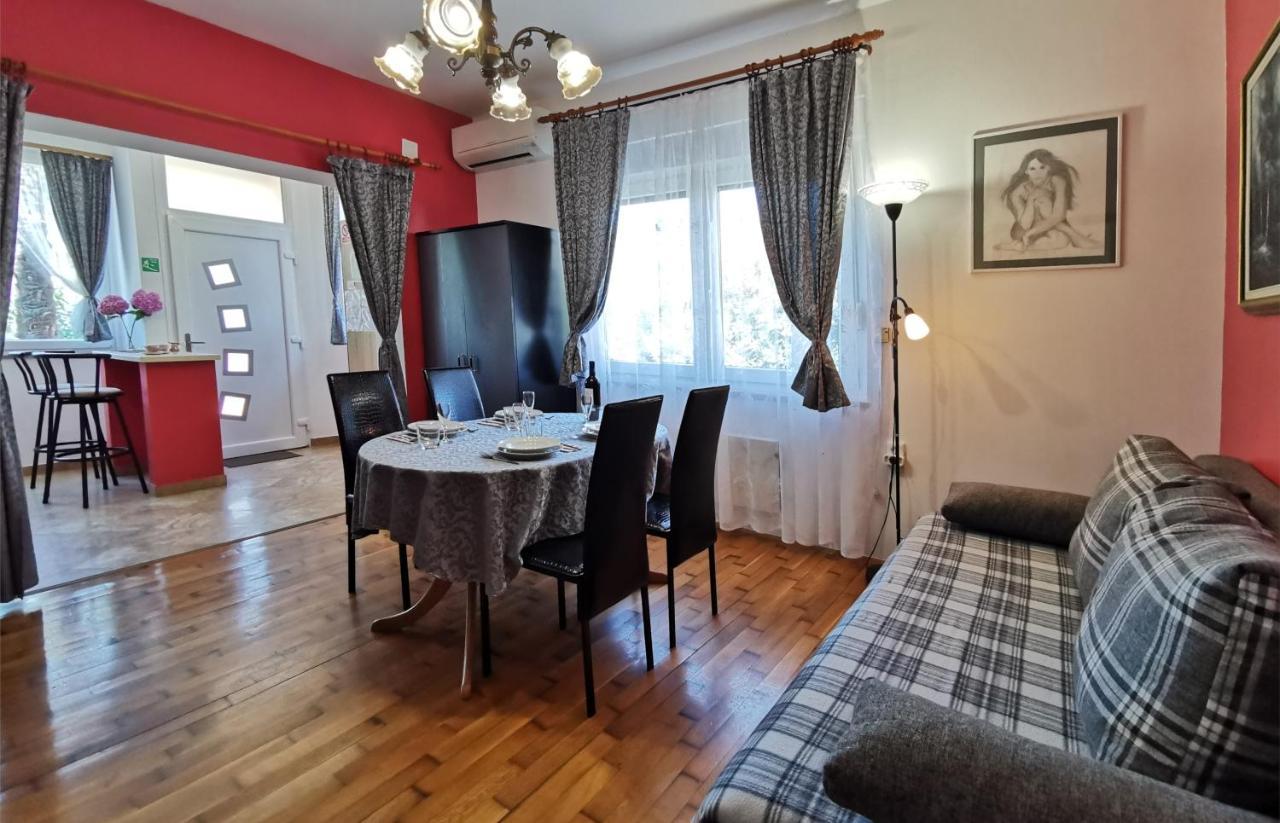 App & Room Le Palme Умаг Екстер'єр фото