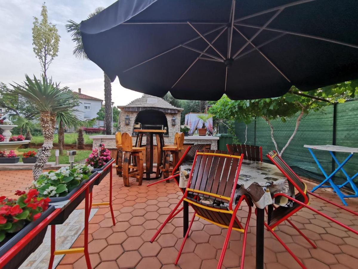 App & Room Le Palme Умаг Екстер'єр фото